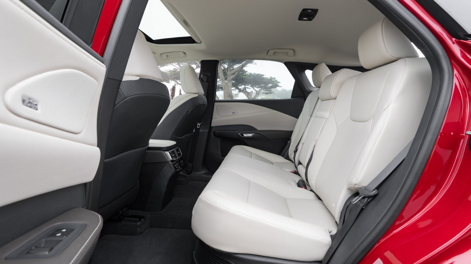 2024 Lexus RX Hybrid (2)