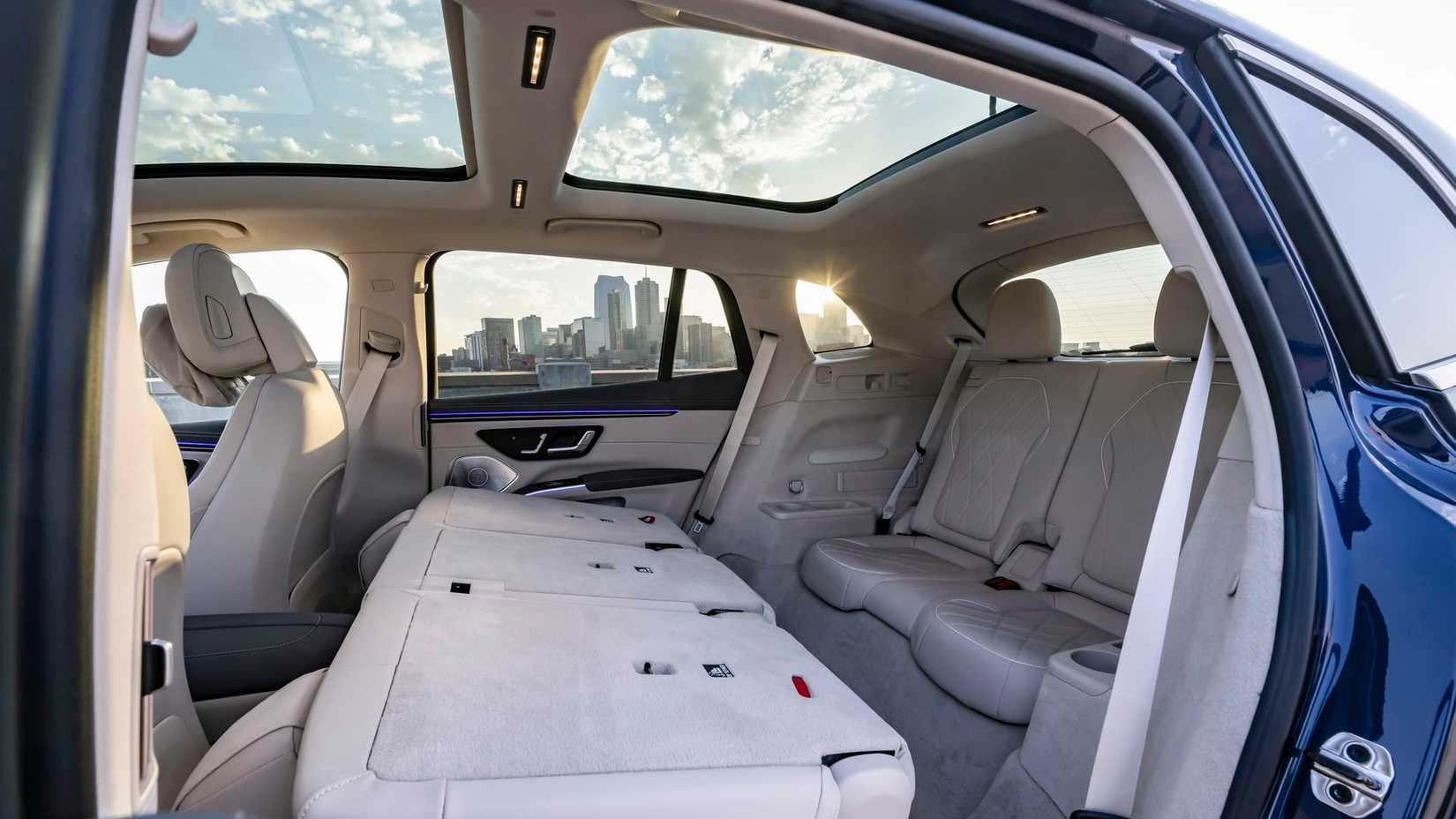 2024 Mercedes-Benz EQS 580 4MATIC SUV_05