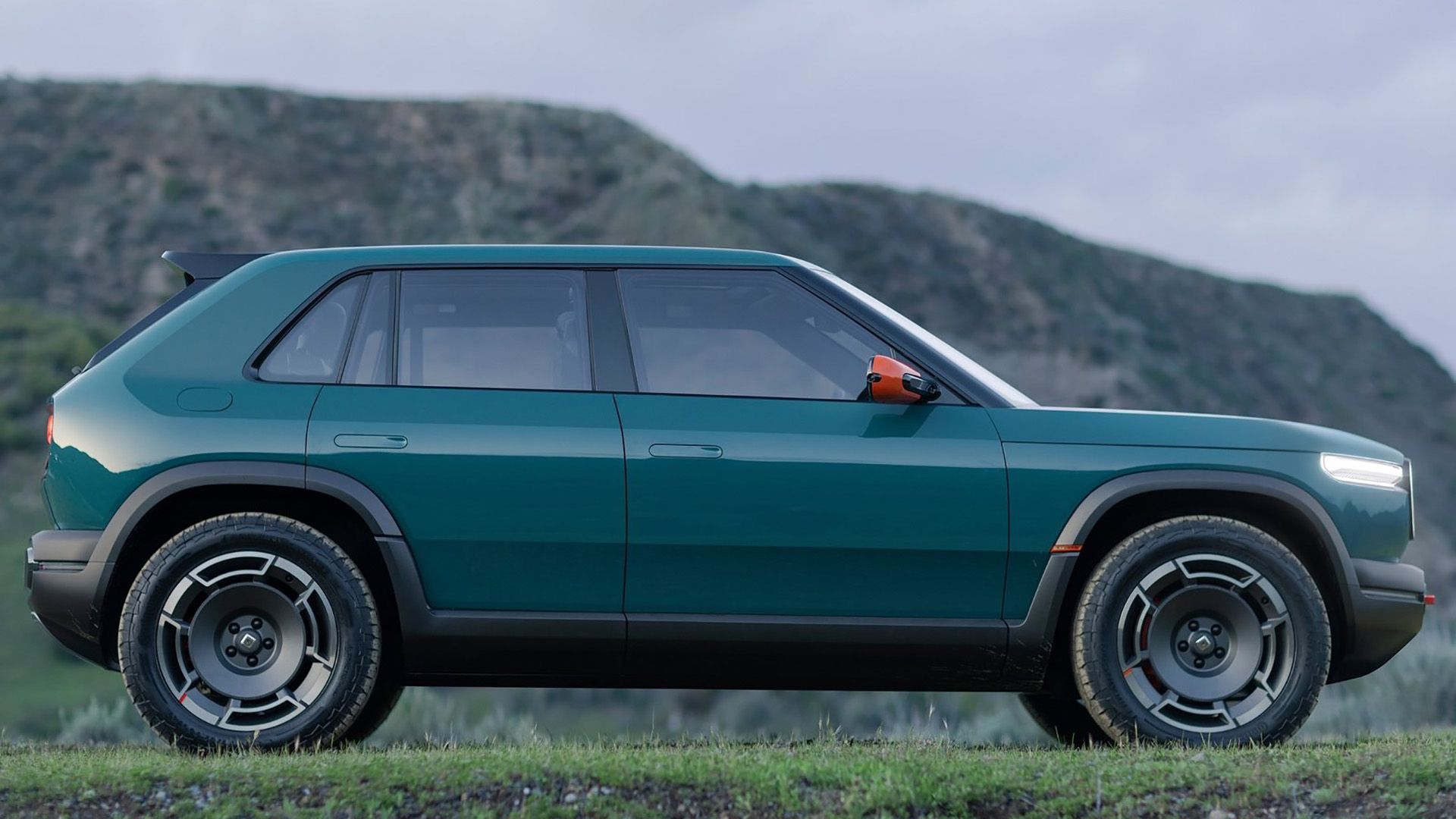 Rivian Divulges R3 Production Timeline