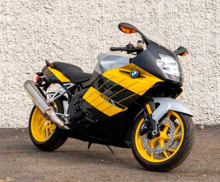 BMW K1200S traz um trailer-03-1