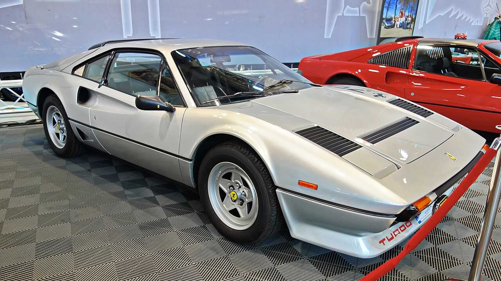 Ferrari 208 GTB Turbo 