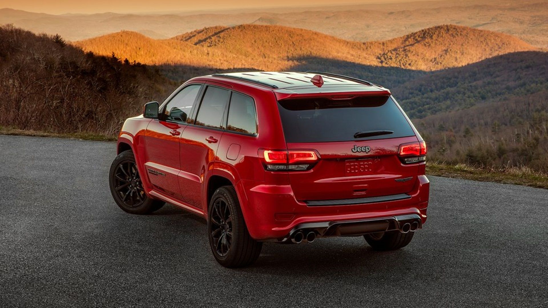 Jeep Grand Cherokee Trackhawk: The Hellcat Powered Jeep The World Deserved