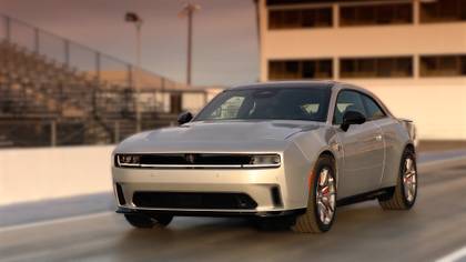 Dodge Charger – photo 8