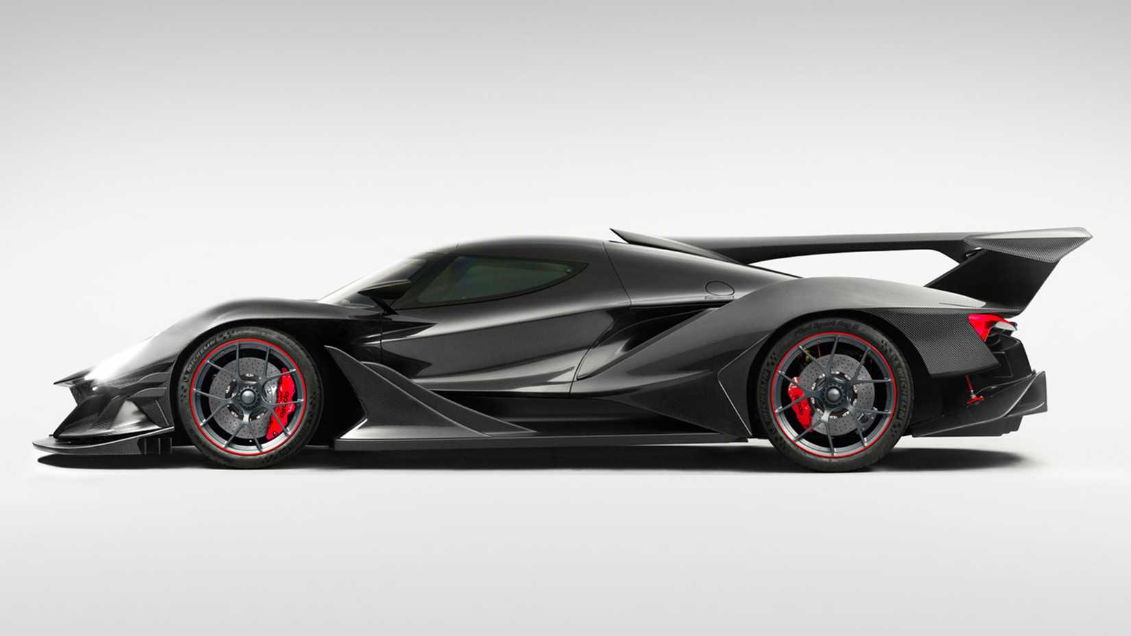 10 Ways The Apollo IE Supercar Redefines The Meaning OF Extreme