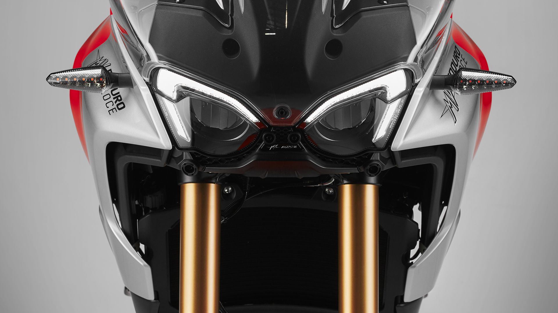 2024-mv-agusta-enduro-veloce-