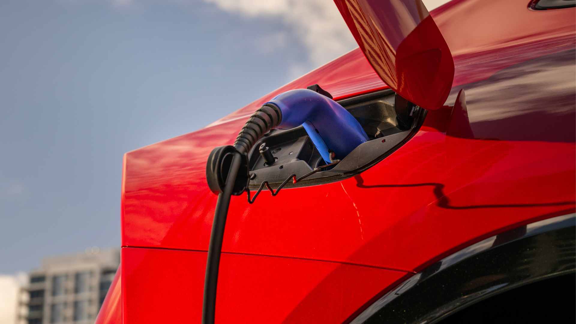 The Most Affordable Plug-In Hybrid With 600 Miles Of Combined Range