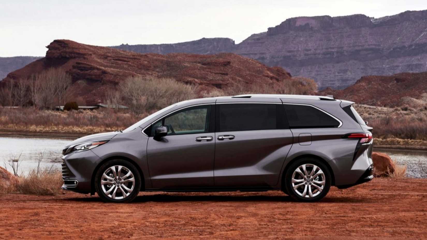 dark gray 2024 Toyota Sienna posing in desert