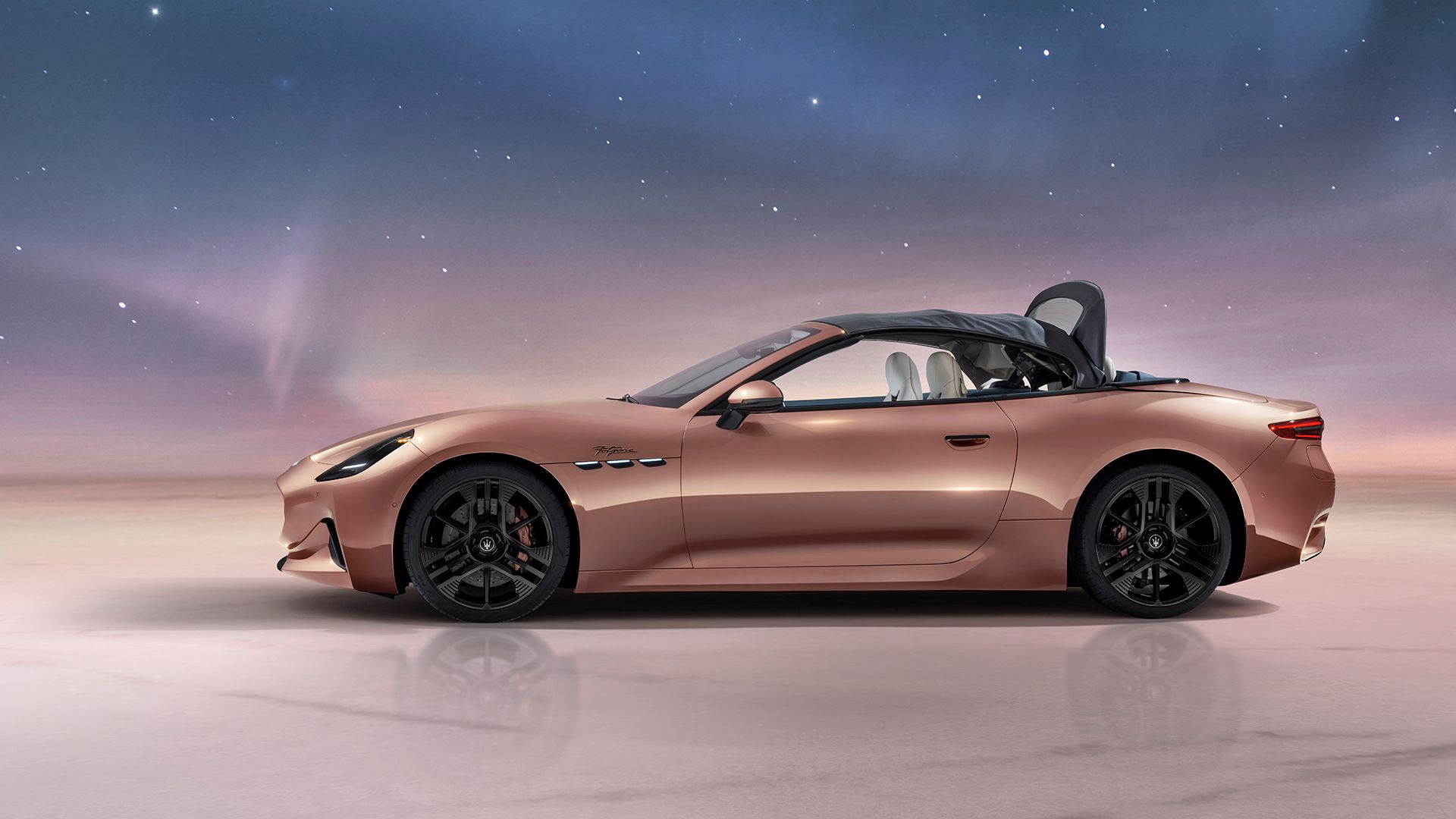 2025 Maserati GranCabrio Folgore Is The First-Ever All-Electric