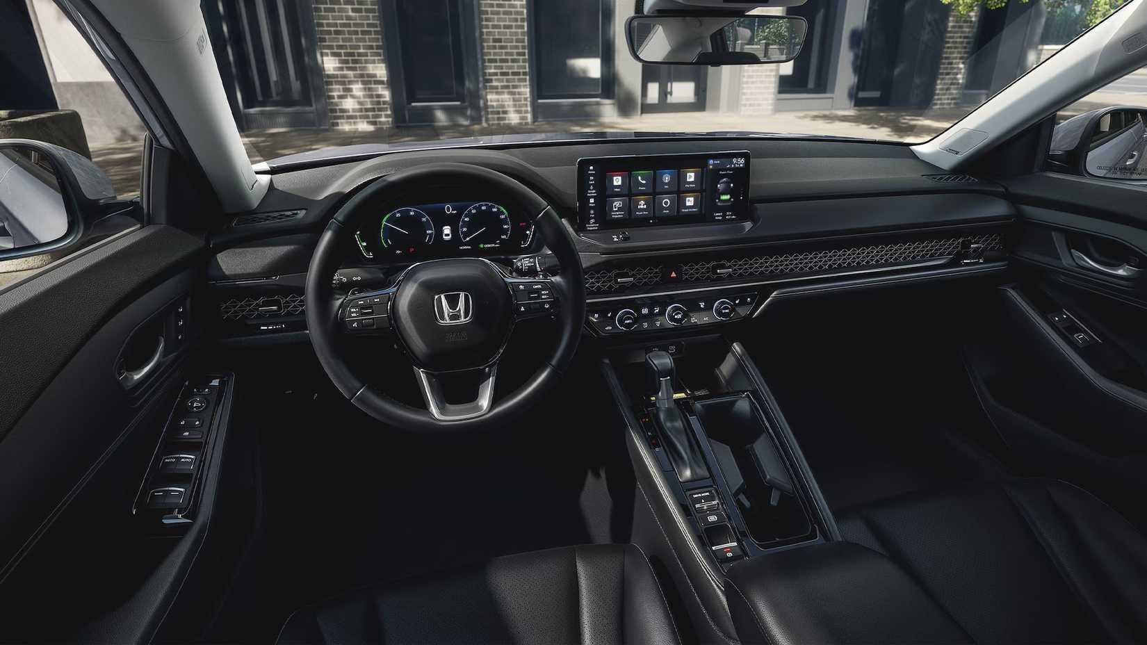 Foto do interior de um Honda Accord 2024