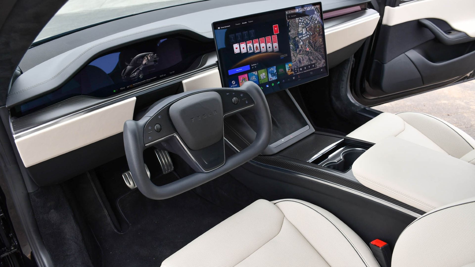 Can Tesla’s White Interior Handle Kids, Pets, and Daily Wear?