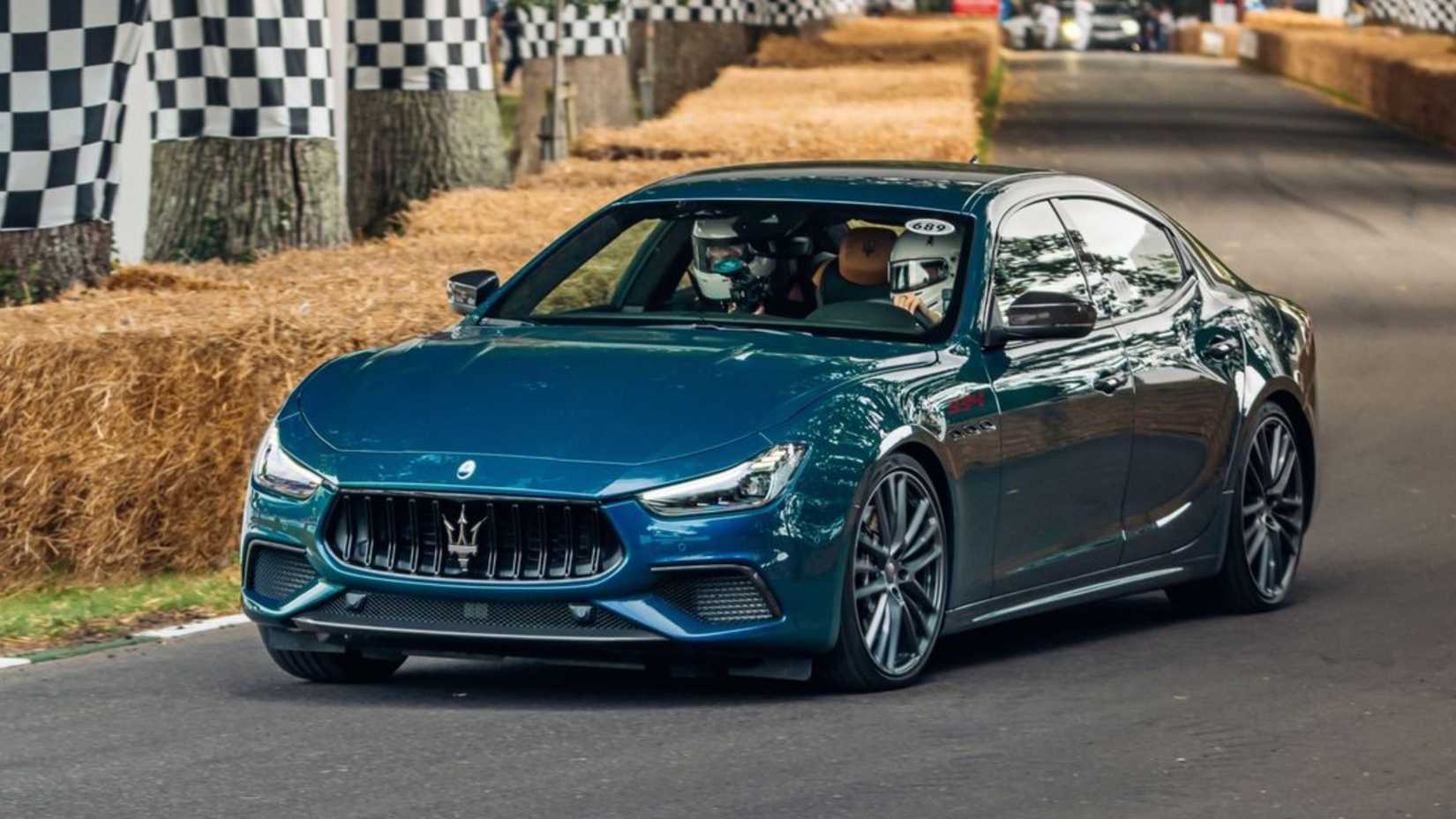 2024 Maserati Ghibli 