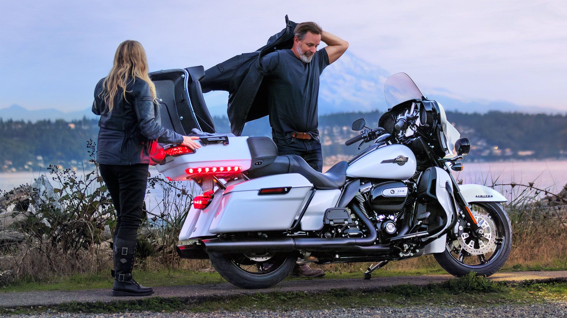 2024 Harley-Davidson Ultra Limited: A Comprehensive Guide On Features ...