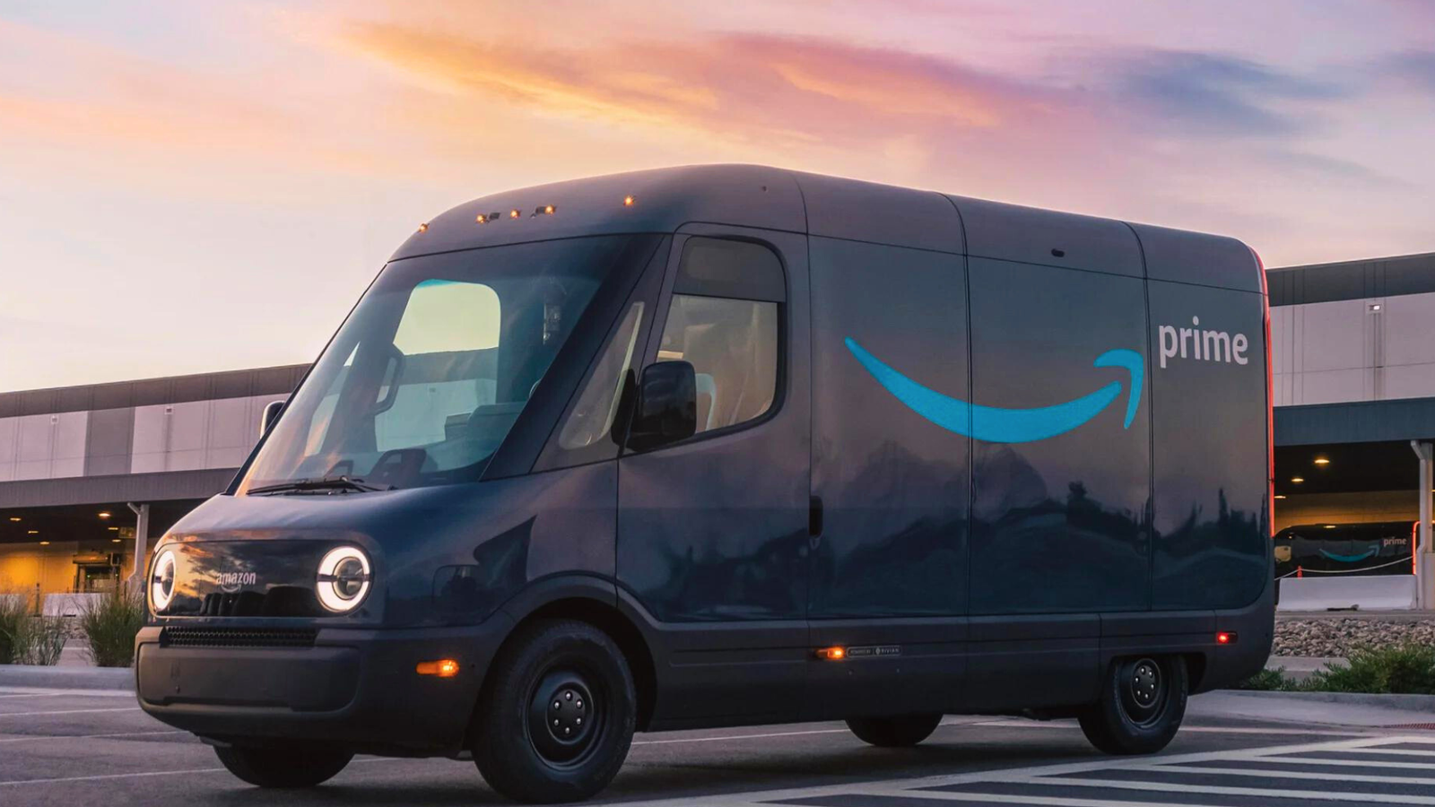 Amazon Rivian 900 10 Cool Things About Rivian's Amazon Delivery Vans Most People Don't Know