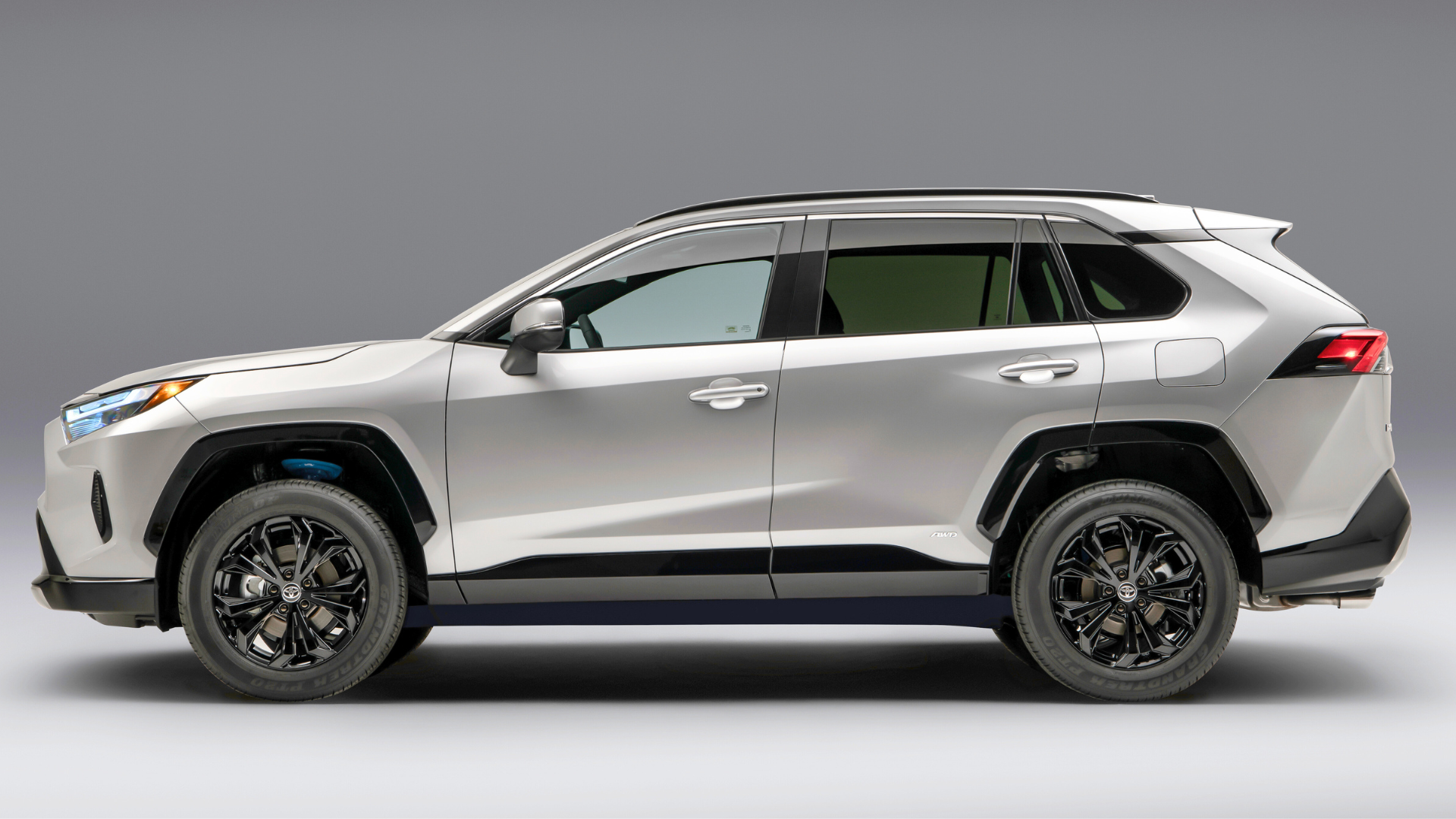 The Most Affordable AWD Hybrid SUV With Over 500 Miles Of Driving Range ...