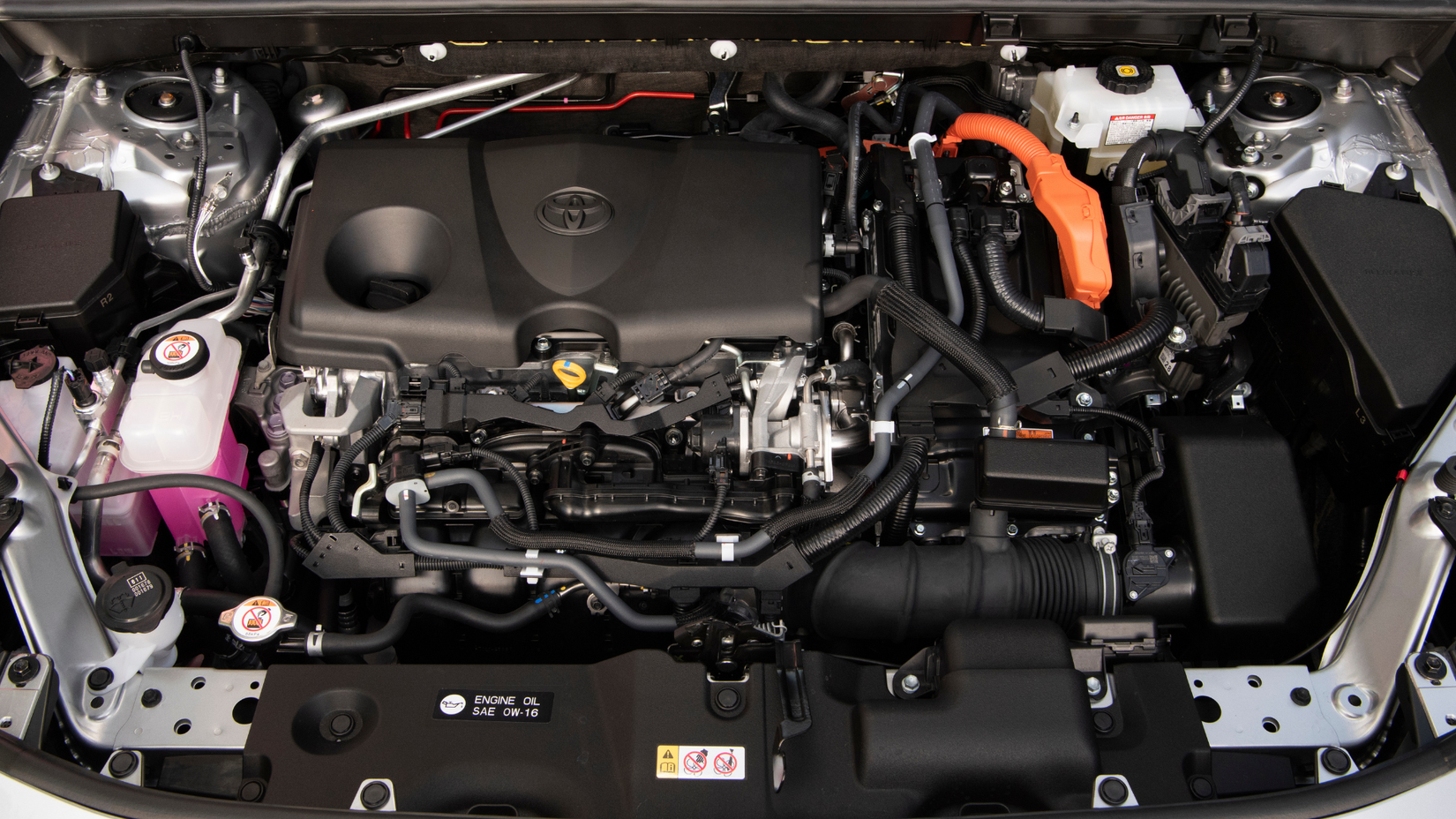 Toyota RAV4 Híbrido (4)