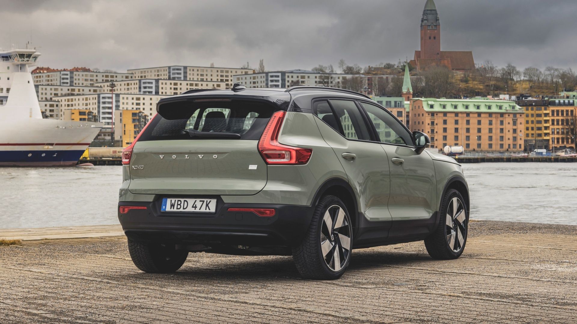 2024 Volvo XC40 Recharge: A Comprehensive Guide On Features, Specs, And ...