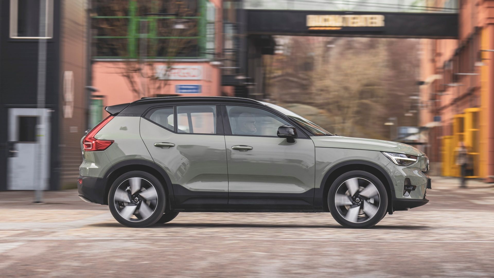 Here's Why Buying This Electric SUV In 2025 Is A Smart Decision