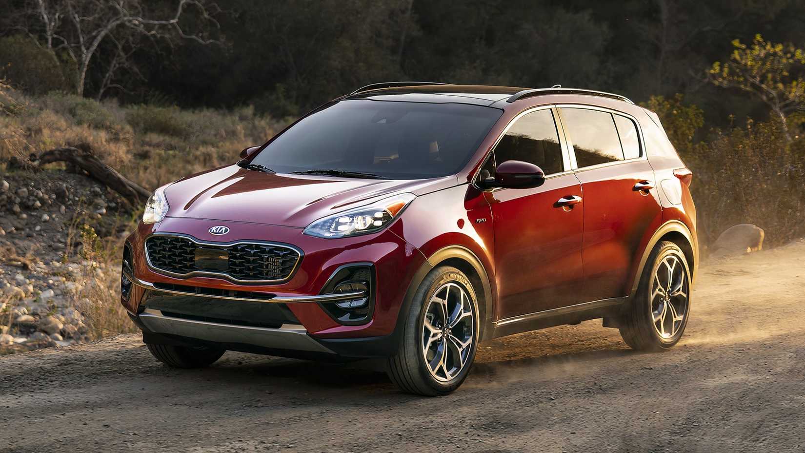 2022 Red Sportage front 3/4