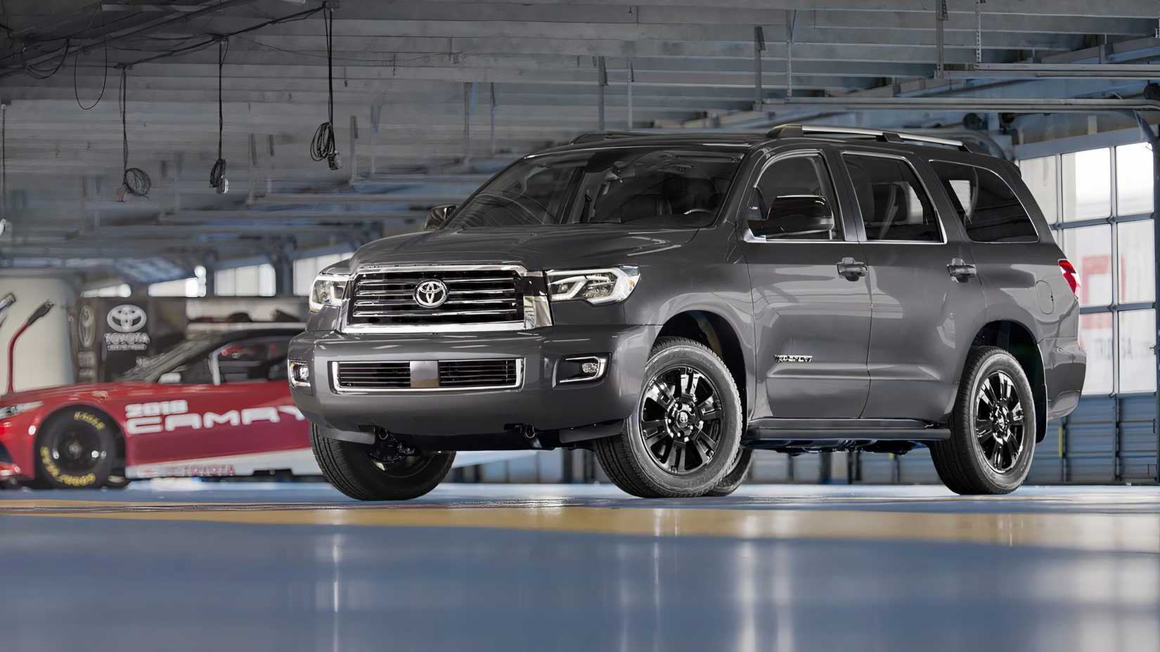 2019 Toyota Sequoia front 3/4 exterior shot