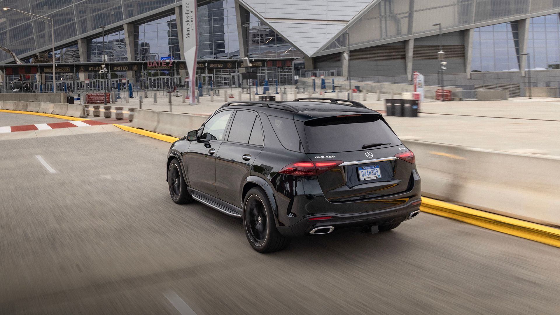 The Most Reliable Three-Row Hybrid SUV That's Not A Toyota Or Lexus Is ...