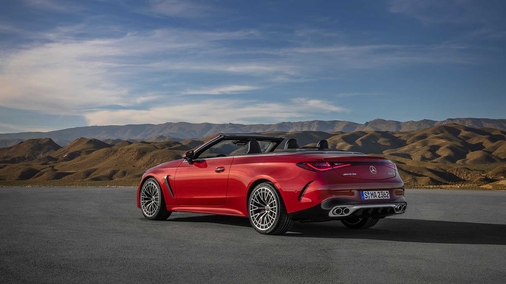 2025 Mercedes-AMG CLE 53 Cabriolet Comes With 443 Horsepower, An ...