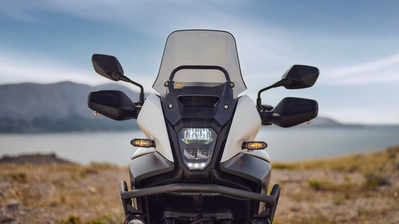 2024 Honda NX500 headlights