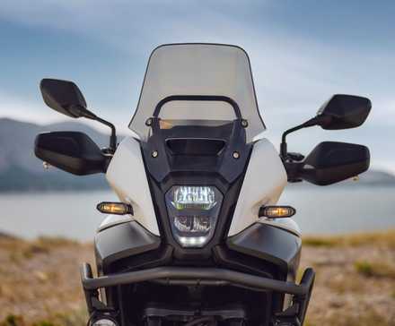 Faróis Honda NX500 2024