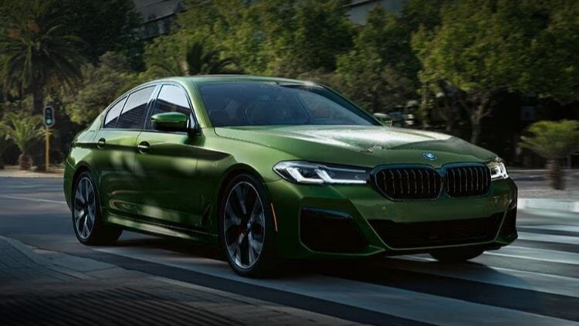 Front 3/4 shot of a 2023 BMW M550i