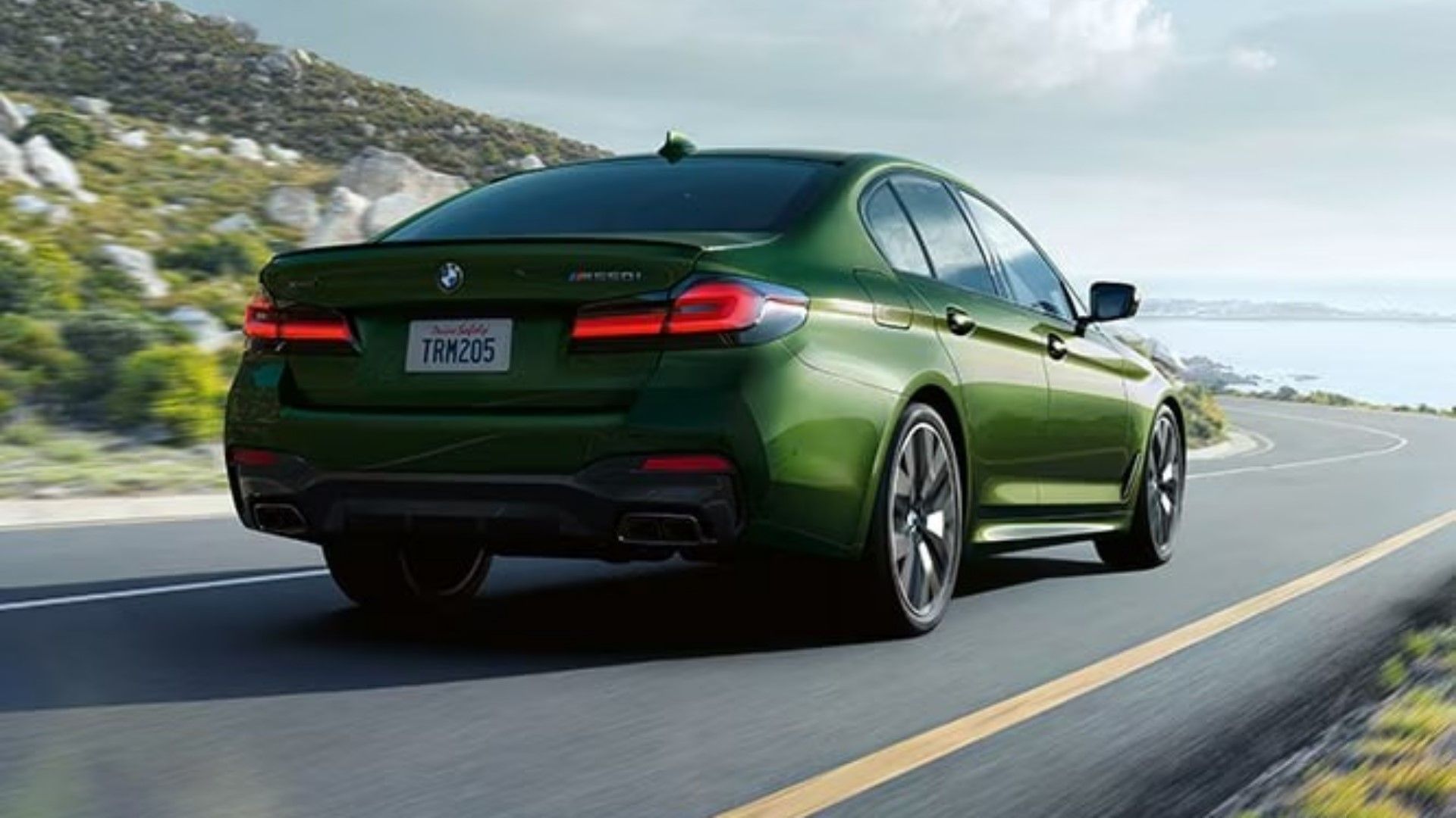 Why The BMW M550i Is Better Than the M5