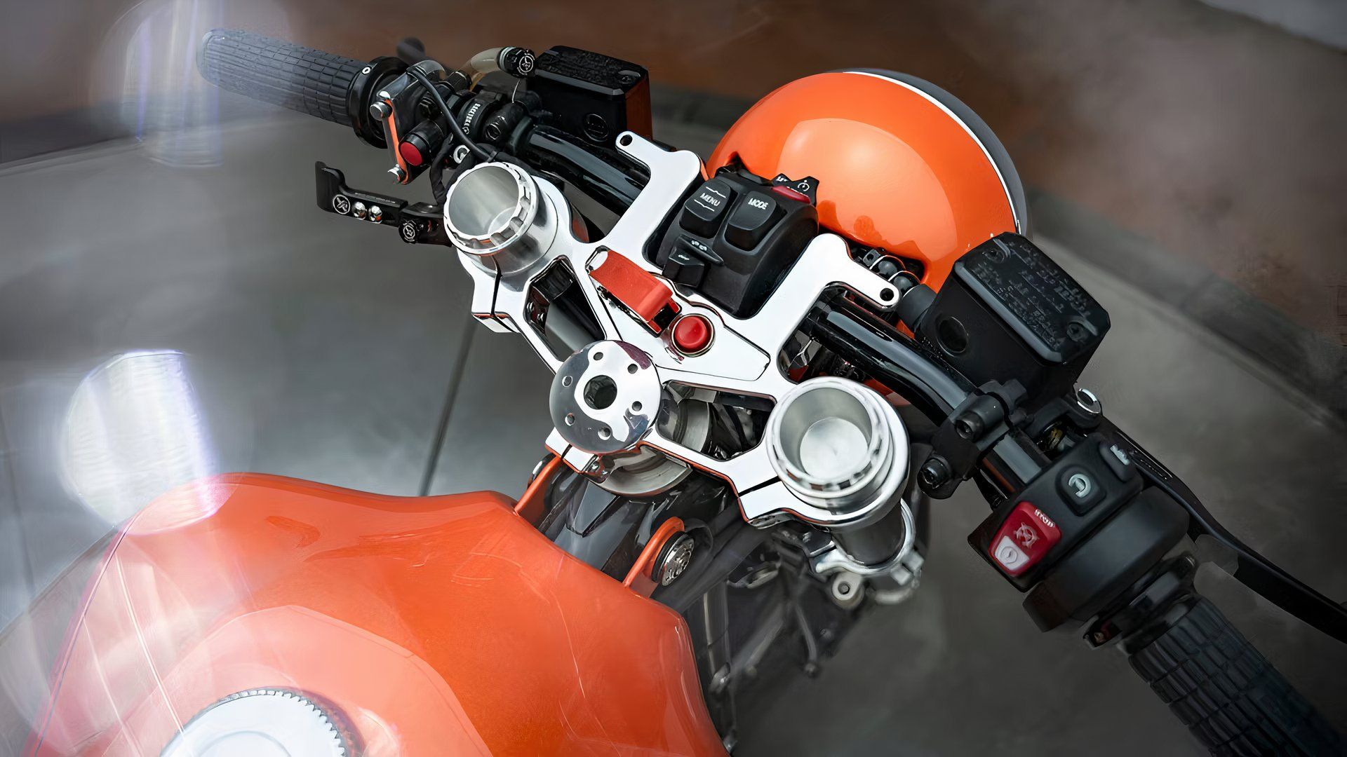Roland Sand’s Feisty BMW R 18 Wants To Smoke American Cruisers On A ...