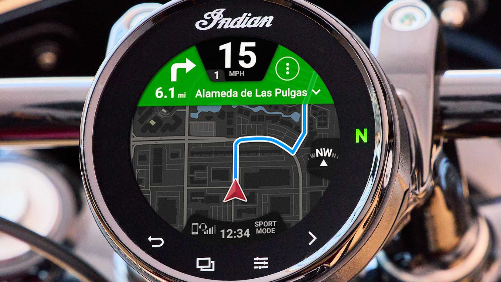 Detalhe de close-up da tela sensível ao toque 2023 Super Chief Limited