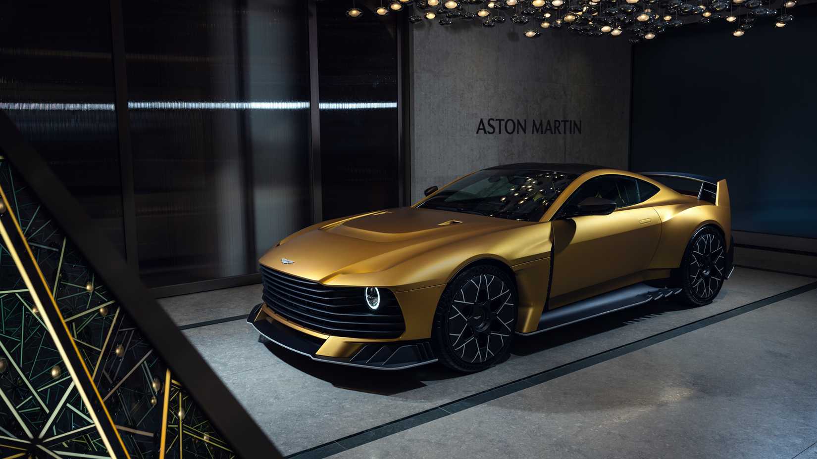 2025 Aston Martin Valiant - AM photos-4