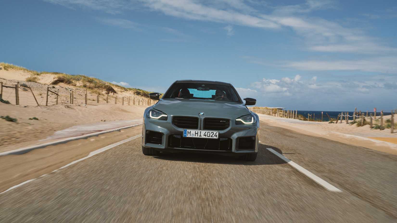 2025 BMW M2-46