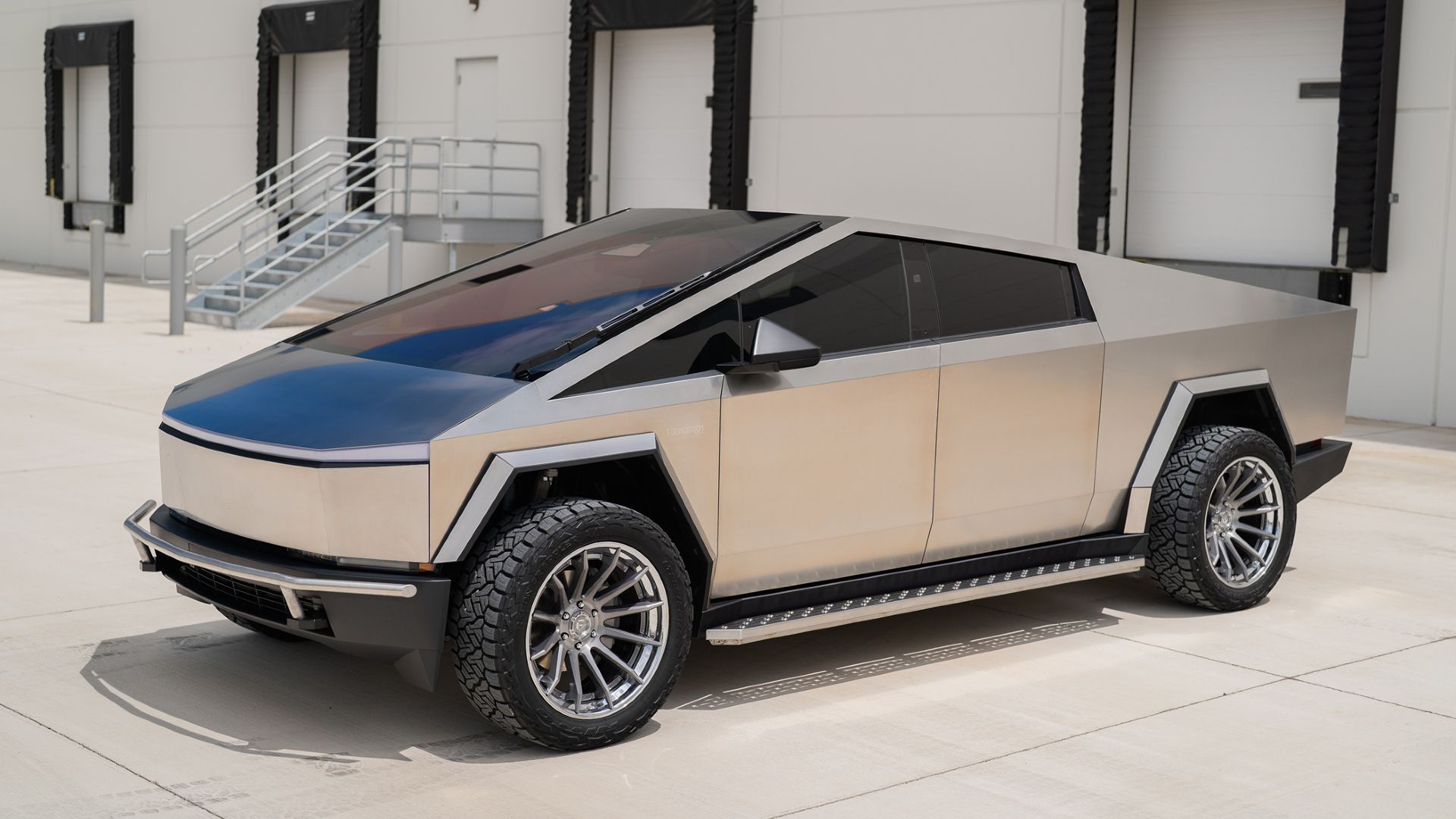 10 Things Tesla Owners Love To Talk About (And, For Good Reason)