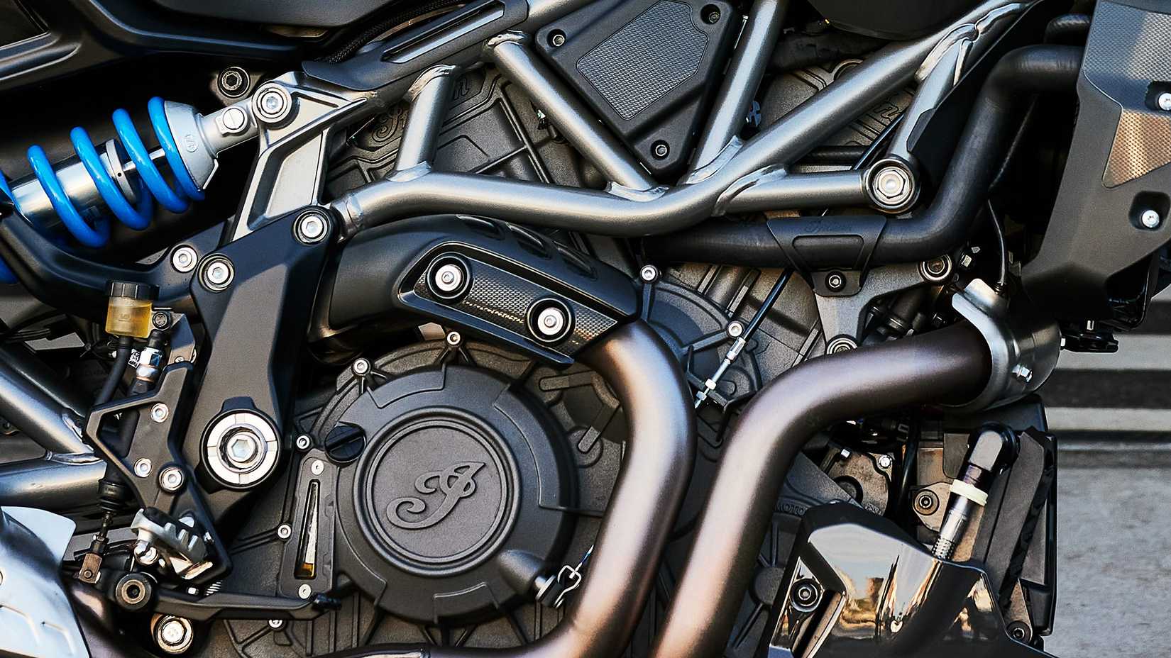 Detalhe do motor FTR Sport indiano 2024