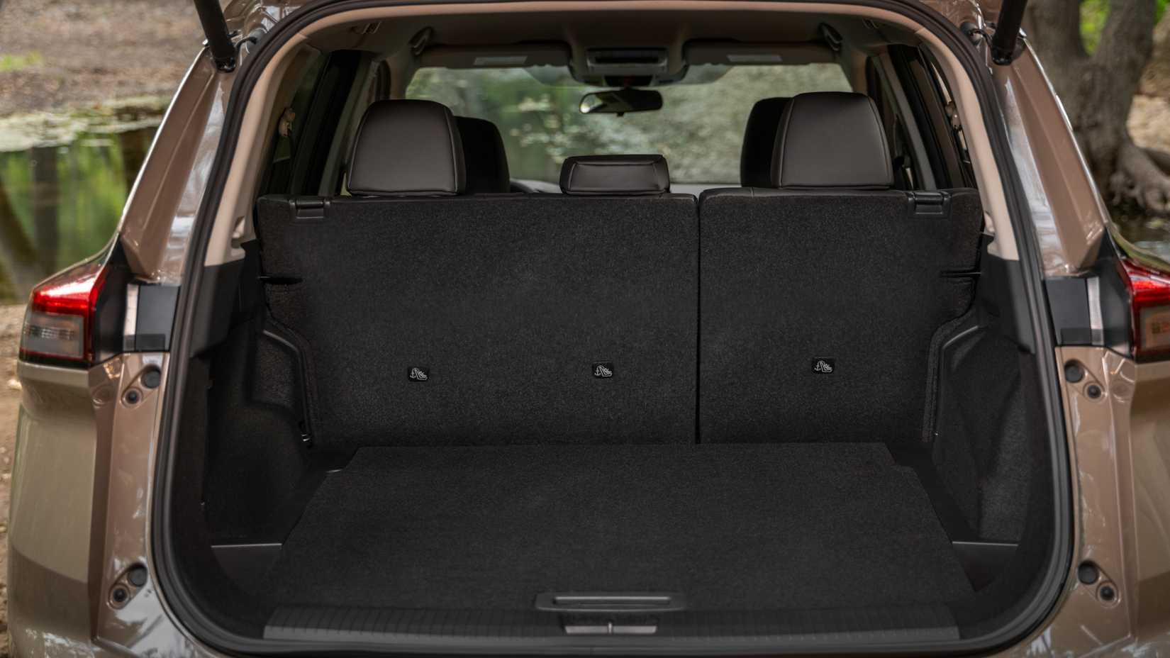 2025 Nissan Rogue Rock Creek Interior (7)