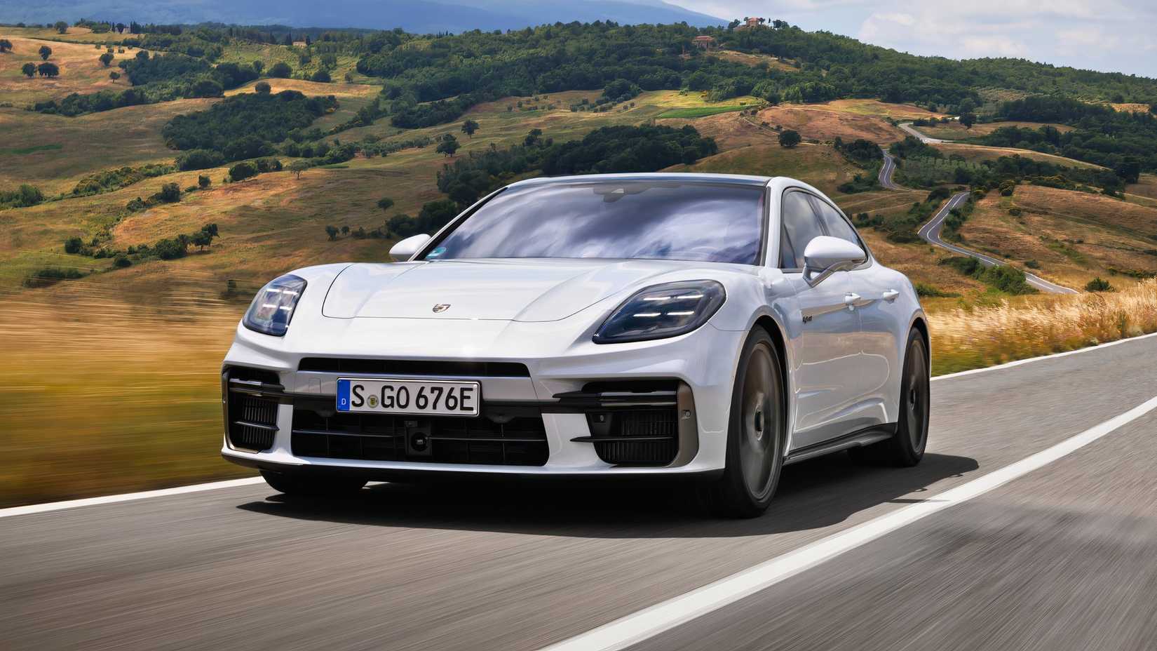 2025 Porsche Panamera Turbo S E-Híbrido