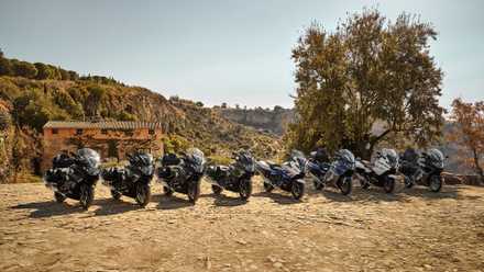 BMW K1600 range