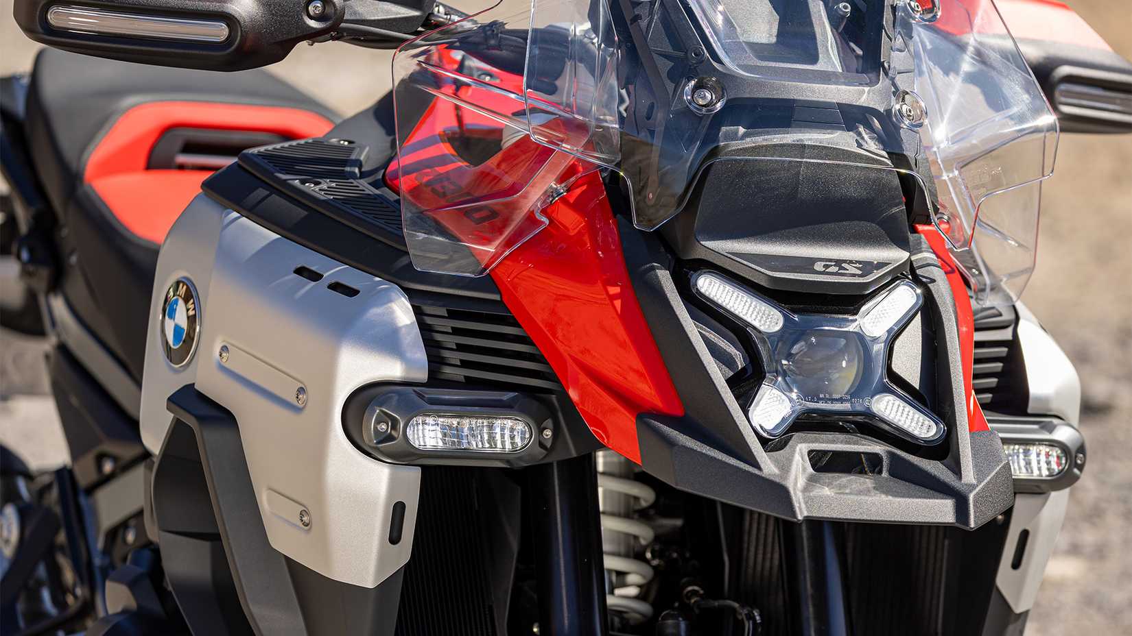 BMW R 1300 GS Adventure dianteira