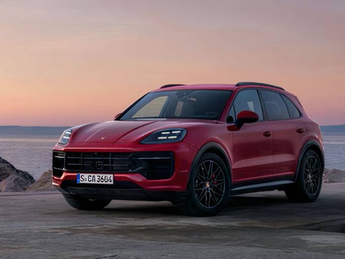 The SAIC Z7 Looks Remarkably Like A Porsche Taycan