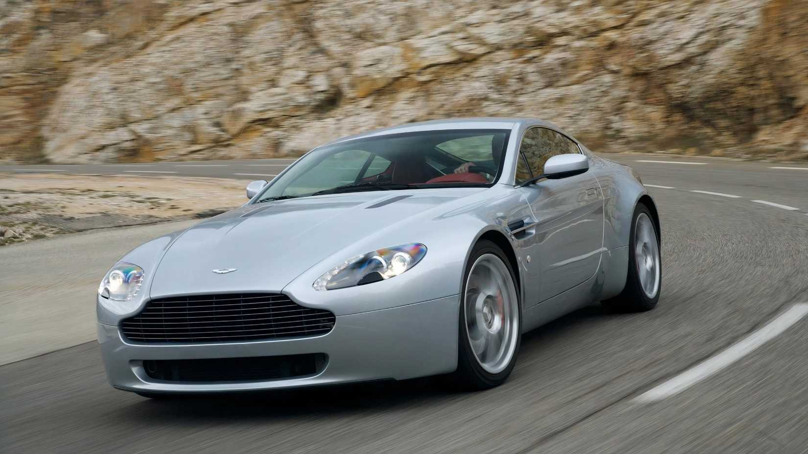 2009 Aston Martin V8 Vantagem