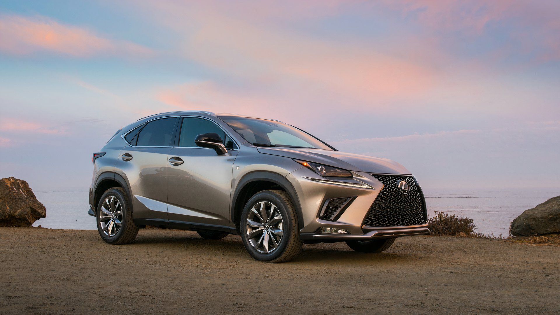 レクサスnx fsport 2021-lexus-nx-f-sport-parked-