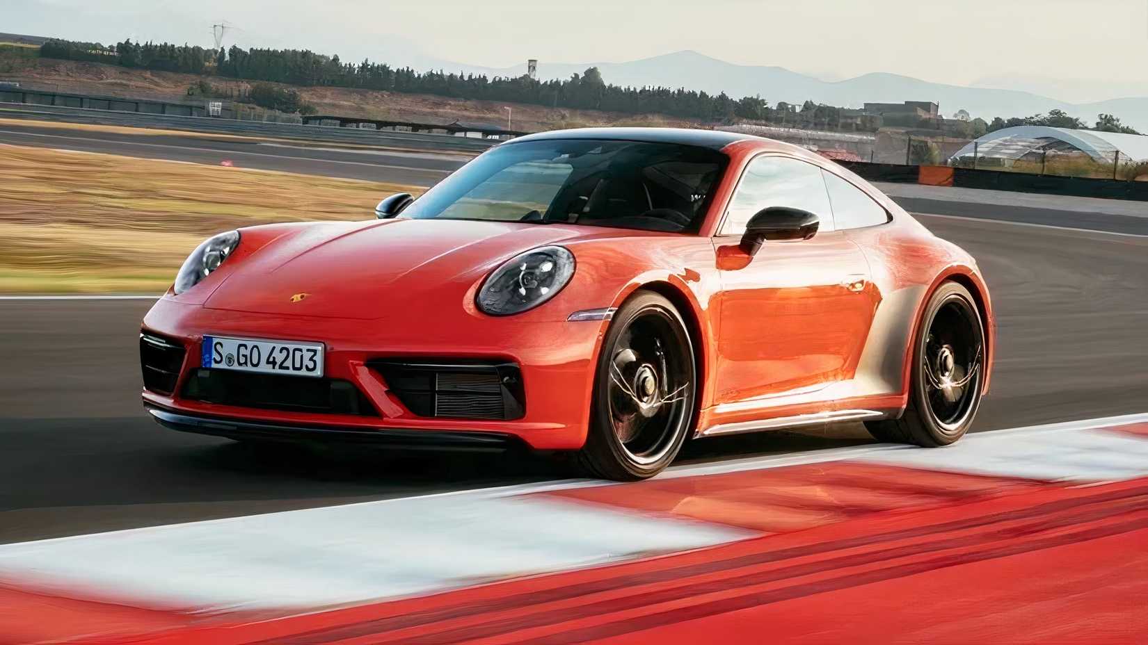 2024 Porsche 911 Carrera 4 GTS Coupe In orange