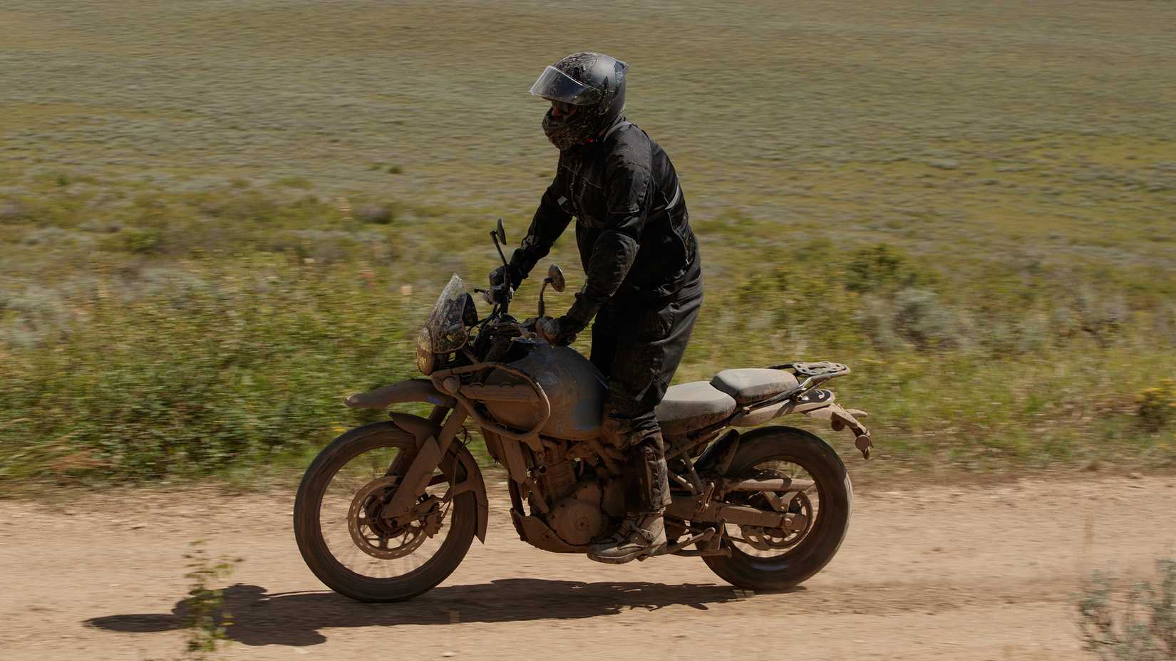 2024 Royal Enfield Himalayan 450 riding offroad