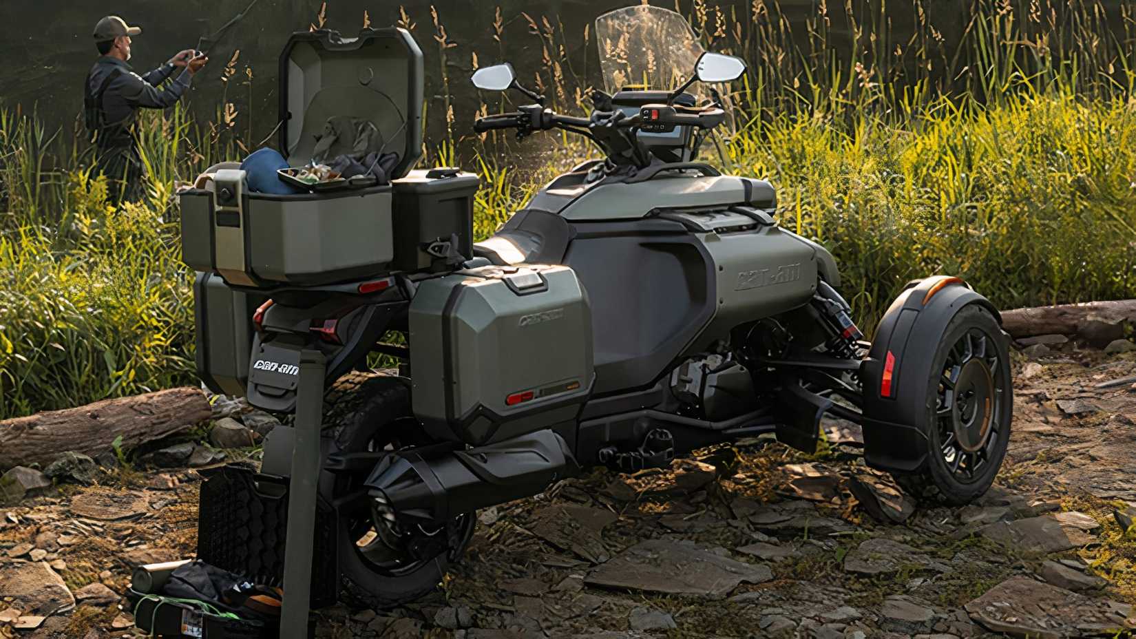 2025 Can-Am Canyon Parked Rear TopSpeed