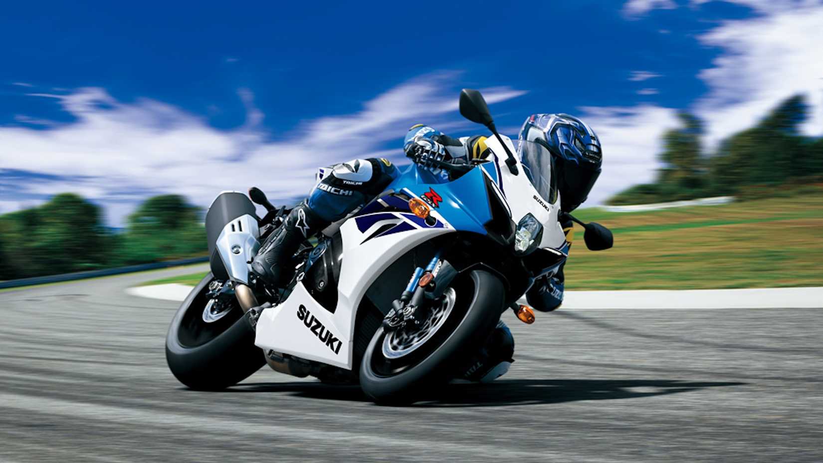 Suzuki GSX-R1000R on a racetrack
