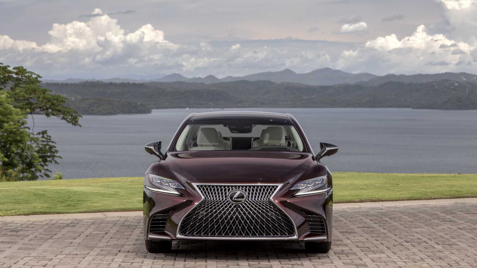 2020 Lexus LS