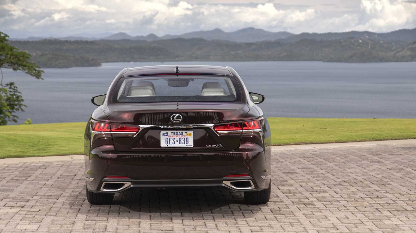 2020 Lexus LS
