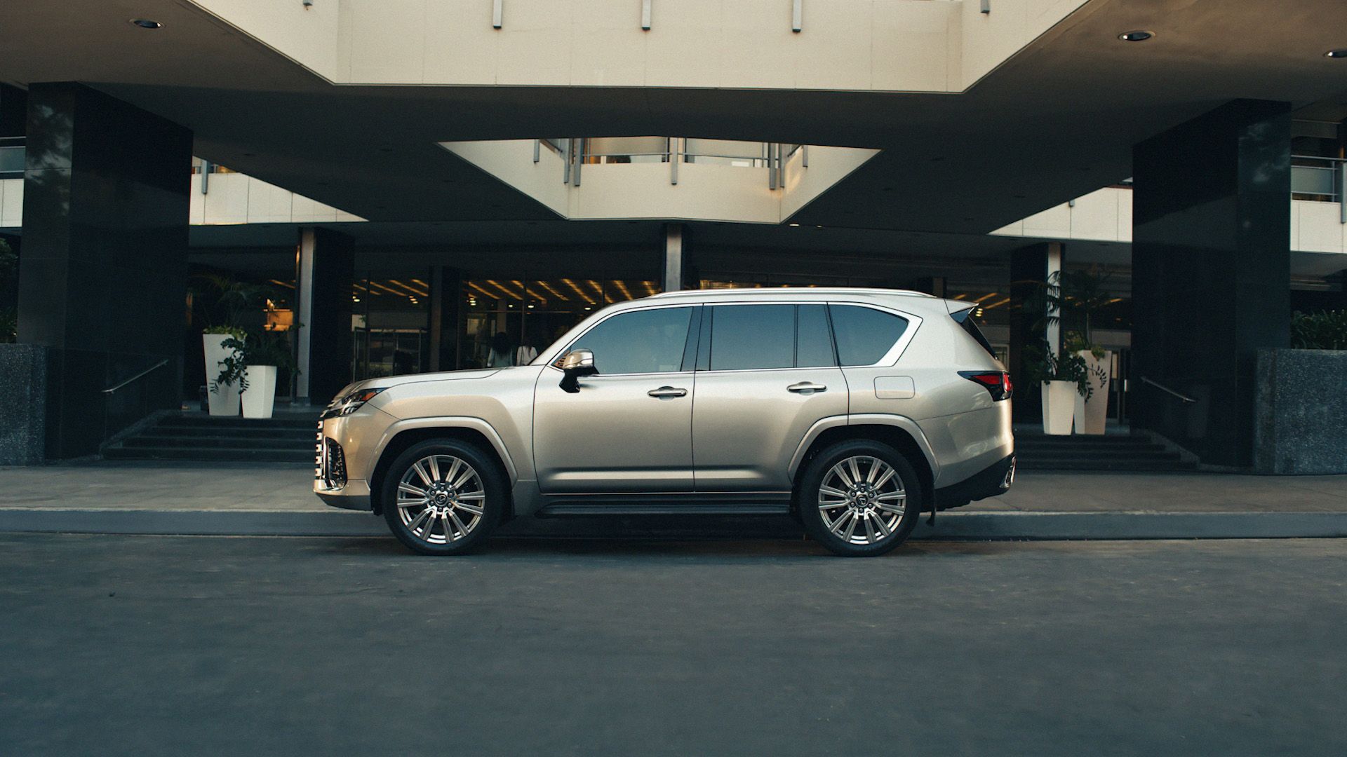 2024 Lexus LX | TopSpeed