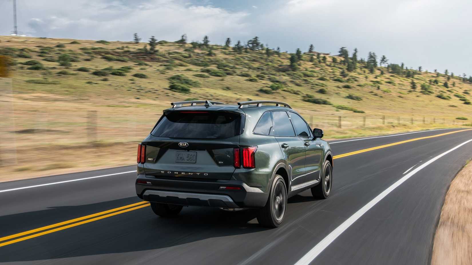 2021 Kia Sorento rear 3/4 shot
